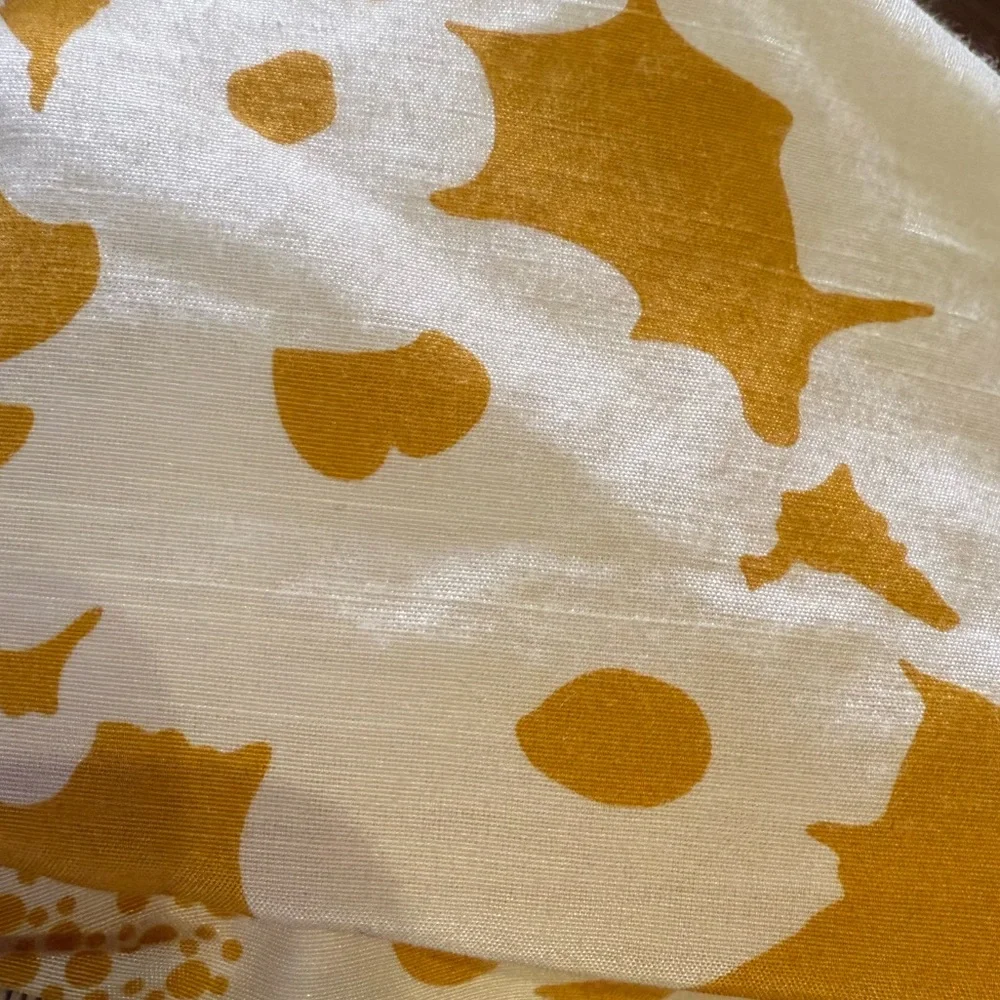 Trina Turk silk blends‎ bubble hem skirt White Yellow gold floral blend mini 2